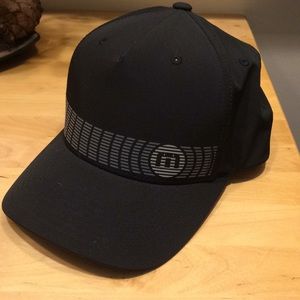 Travis Mathew golf hat. NWOT